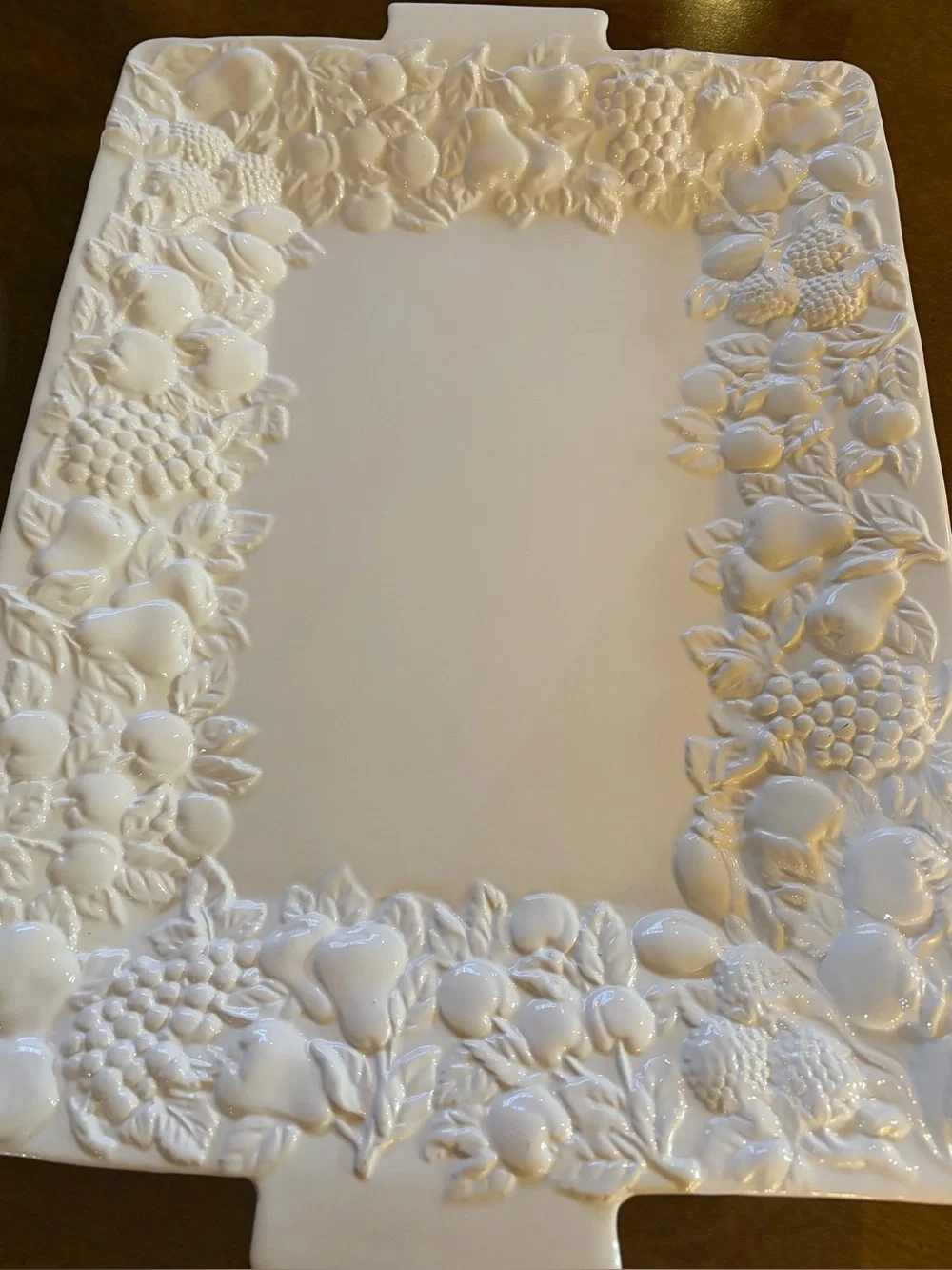 Vntg. Housewares Intl.  Ceramic Classics White Fruit Embossed Serving Platter